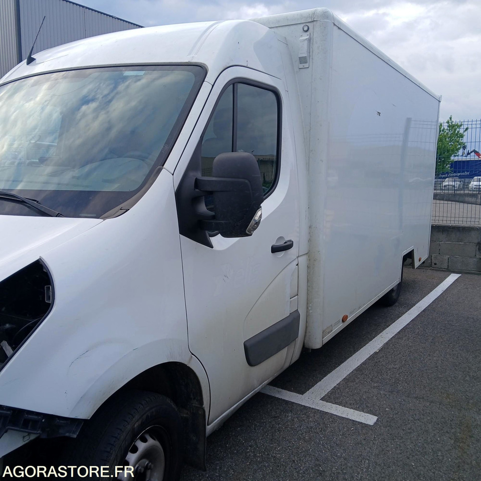 Renault Master 2017 //km 200856 au 17/07/2024 - Furgão: foto 2 Renault Master 2017 //km 200856 au 17/07/2024 - Furgão: foto 2
