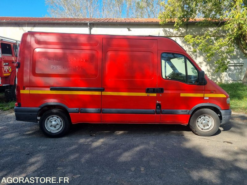 Renault Master L2H2 - 7415 VN 63 - 2000 - Automóvel: foto 4 Renault Master L2H2 - 7415 VN 63 - 2000 - Automóvel: foto 4