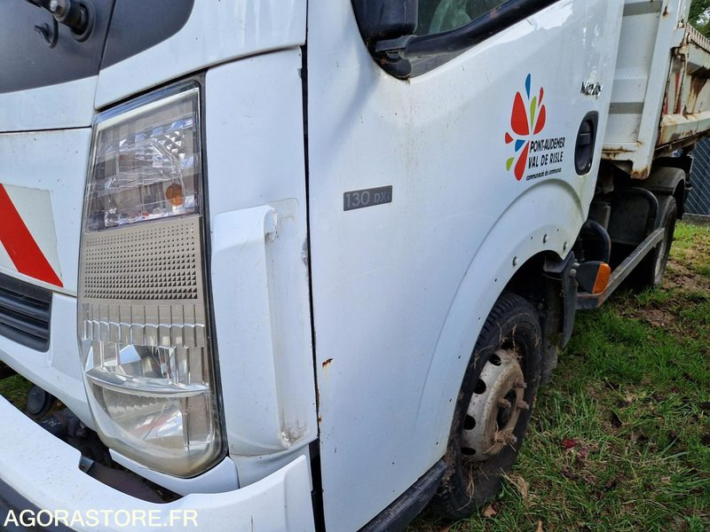 Renault Maxity - 2008 - 186709 -EL304DR - Furgão basculante: foto 3 Renault Maxity - 2008 - 186709 -EL304DR - Furgão basculante: foto 3