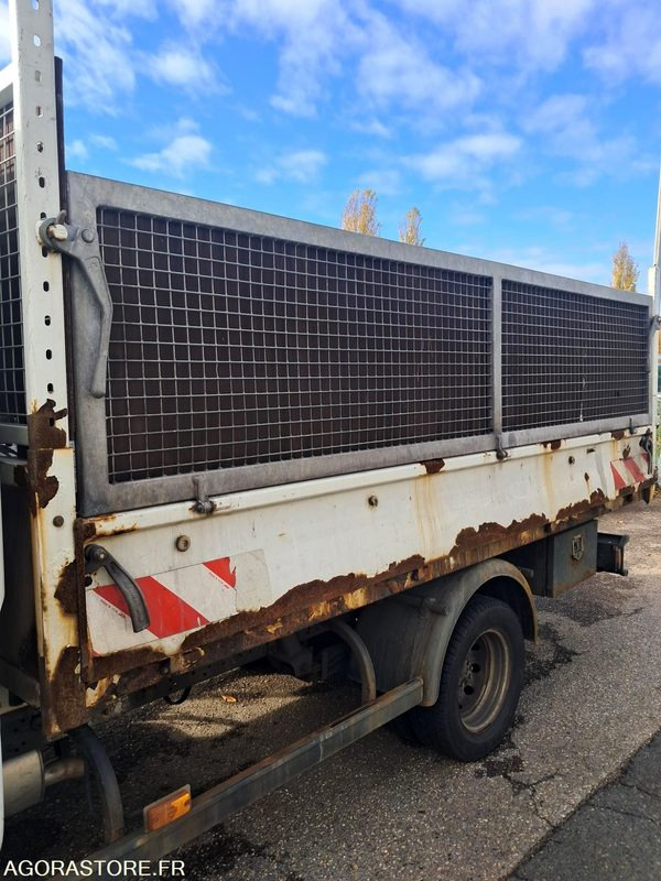 Renault Maxity BF-782-VG - Furgão basculante: foto 5 Renault Maxity BF-782-VG - Furgão basculante: foto 5