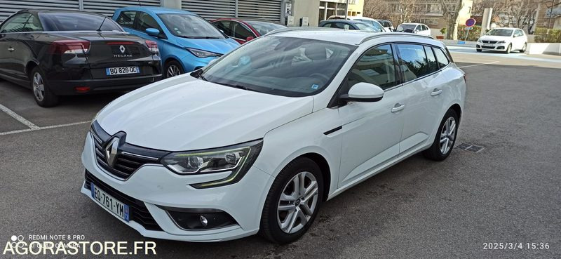 Renault Mégane break blanche 1.5 dci 110 ch boite auto - Automóvel: foto 2 Renault Mégane break blanche 1.5 dci 110 ch boite auto - Automóvel: foto 2
