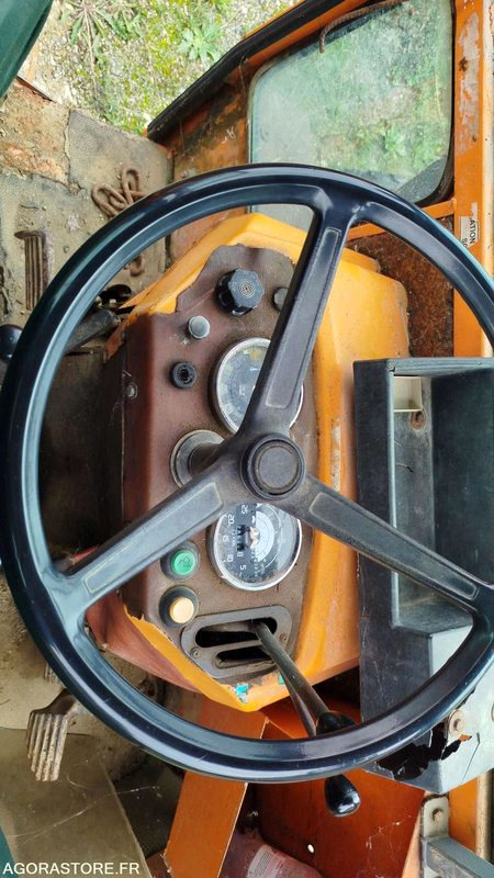 Renault - Tracteur - 2864H - 1988 - 7723-KY-32 - Trator: foto 5 Renault - Tracteur - 2864H - 1988 - 7723-KY-32 - Trator: foto 5