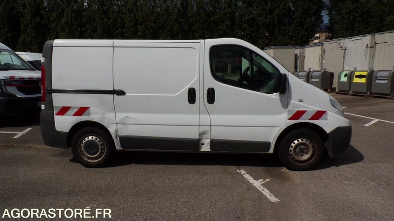 Renault Trafic AL-971-PK (BP) - Furgão: foto 4 Renault Trafic AL-971-PK (BP) - Furgão: foto 4