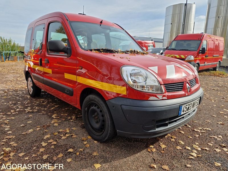 Renault kangoo -2005 - 150103 - 4523NH52 - Automóvel: foto 2 Renault kangoo -2005 - 150103 - 4523NH52 - Automóvel: foto 2