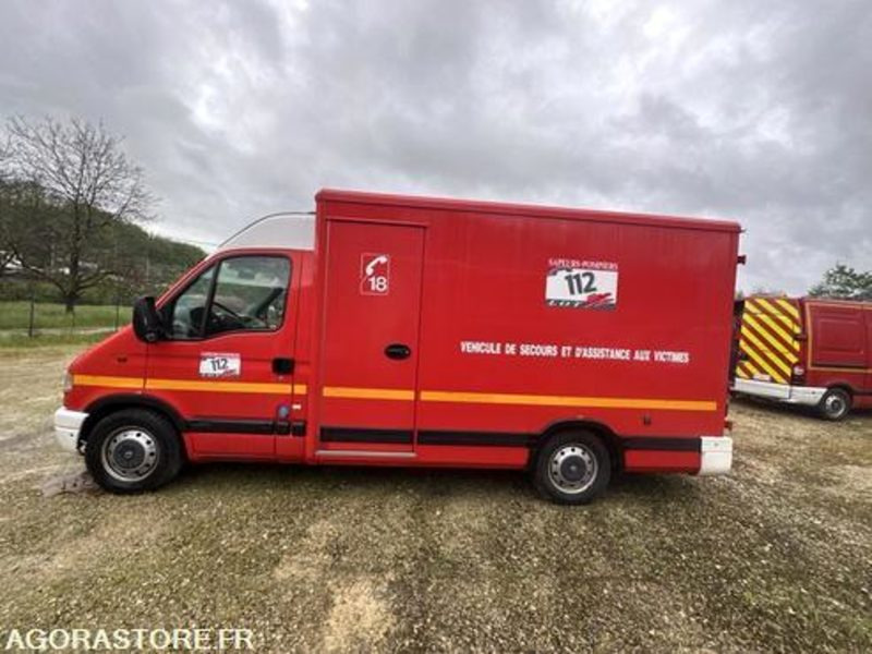 Renault master dci 120 - 5374KB46 - Furgão: foto 3 Renault master dci 120 - 5374KB46 - Furgão: foto 3
