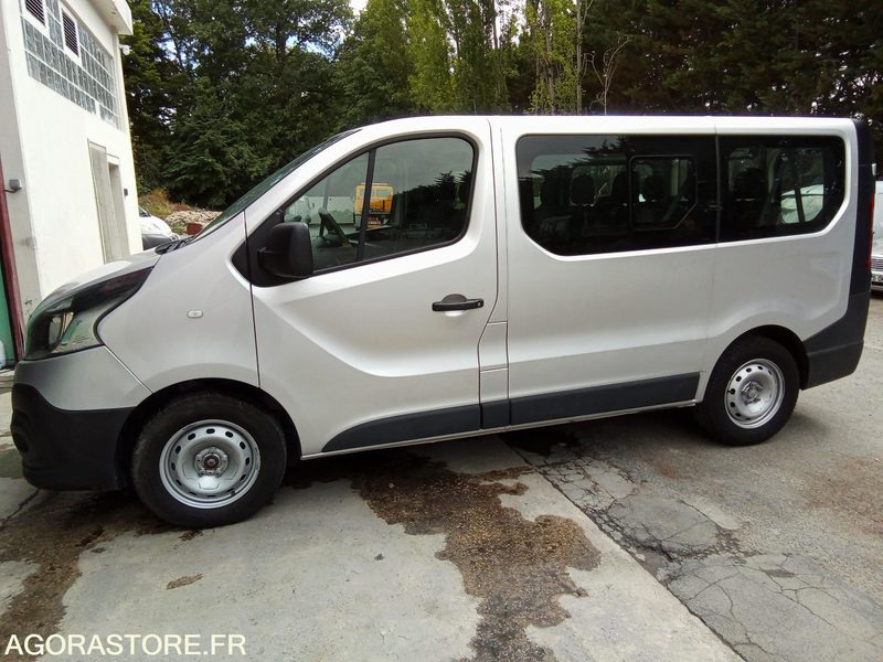Renault trafic 1.6dci 95 CV 9 places 309336 kms - Micro-ônibus, Furgão de passageiros: foto 2 Renault trafic 1.6dci 95 CV 9 places 309336 kms - Micro-ônibus, Furgão de passageiros: foto 2