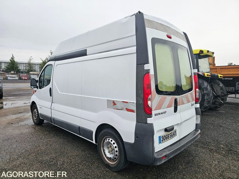 Renault trafic - 2006 - 248758KM - 3068SG41 - Furgão: foto 4 Renault trafic - 2006 - 248758KM - 3068SG41 - Furgão: foto 4
