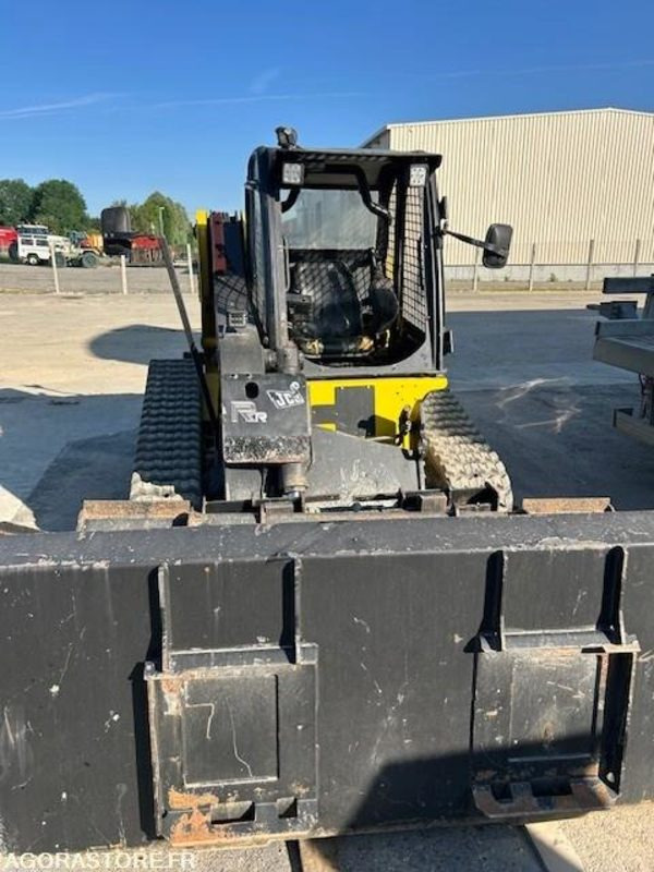 SKID JCB T190 2007 1150 HRS AVEC GODETS, FOURCHE ET TOMBEREAU - Carregadeira: foto 2 SKID JCB T190 2007 1150 HRS AVEC GODETS, FOURCHE ET TOMBEREAU - Carregadeira: foto 2