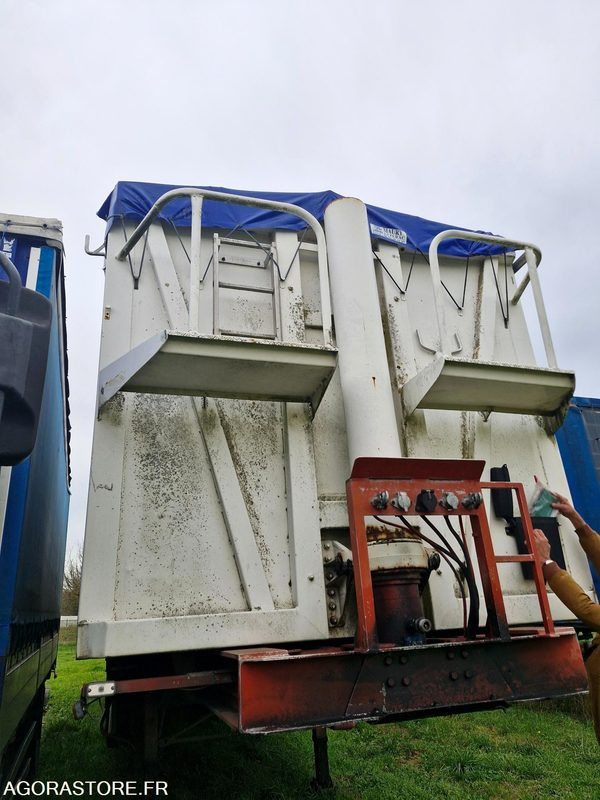 REMORQUE CEREALIERE SAMRO 70 M3 MINES FAVORABLE - Semireboque: foto 4 REMORQUE CEREALIERE SAMRO 70 M3 MINES FAVORABLE - Semireboque: foto 4