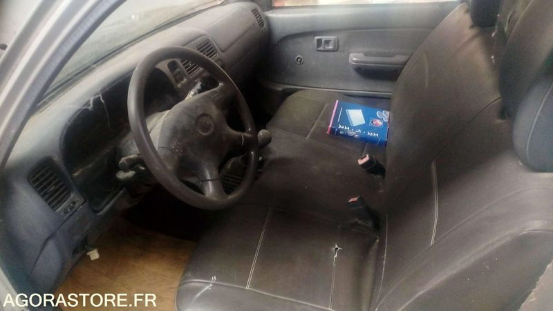 TOYOTA HILUX - 225000KM - 2003 - Furgão basculante: foto 4 TOYOTA HILUX - 225000KM - 2003 - Furgão basculante: foto 4