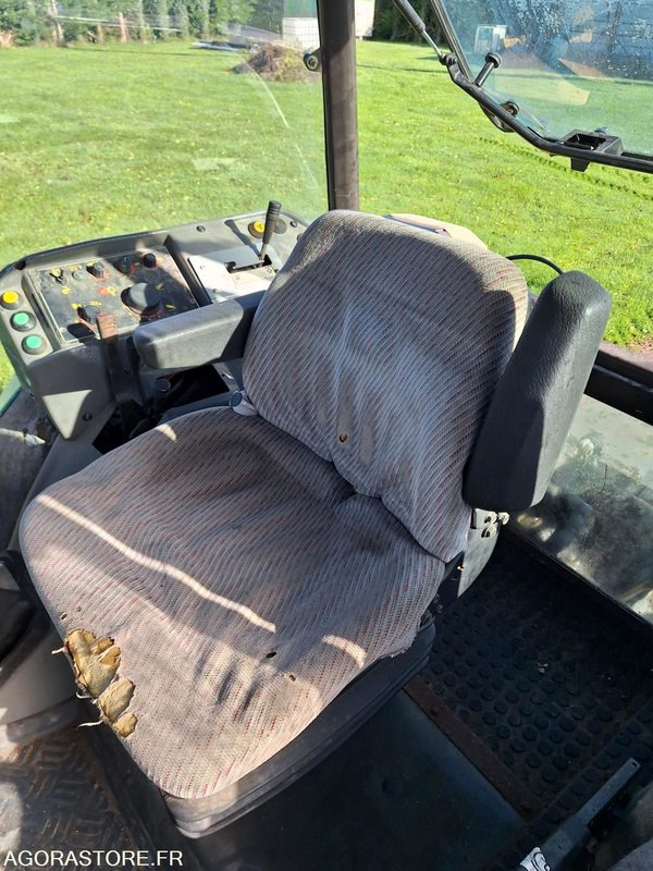 TRACTEUR CHARGEUR MASSEY FERGUSON - 1998 - 13654Heures - Trator: foto 5 TRACTEUR CHARGEUR MASSEY FERGUSON - 1998 - 13654Heures - Trator: foto 5