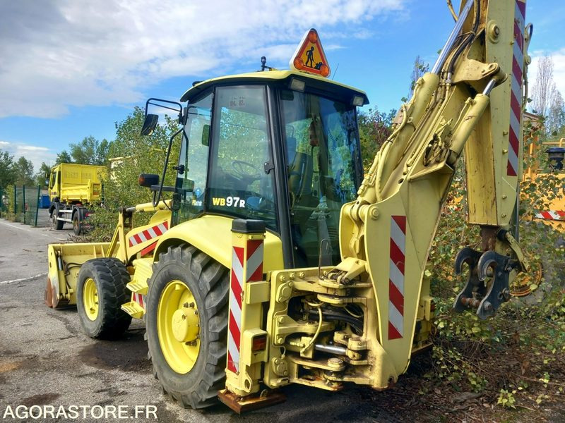 TRACTOPELLE KOMATSU WB 97 R2 (TK0105) - Escavadeira: foto 2 TRACTOPELLE KOMATSU WB 97 R2 (TK0105) - Escavadeira: foto 2