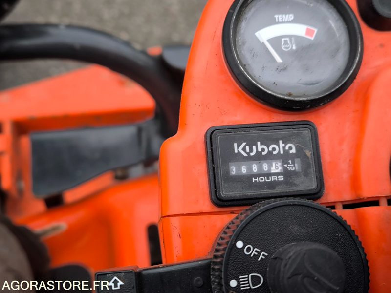 Tondeuse KUBOTA F3680 3688 heures 2013 - Cortador de grama: foto 4 Tondeuse KUBOTA F3680 3688 heures 2013 - Cortador de grama: foto 4