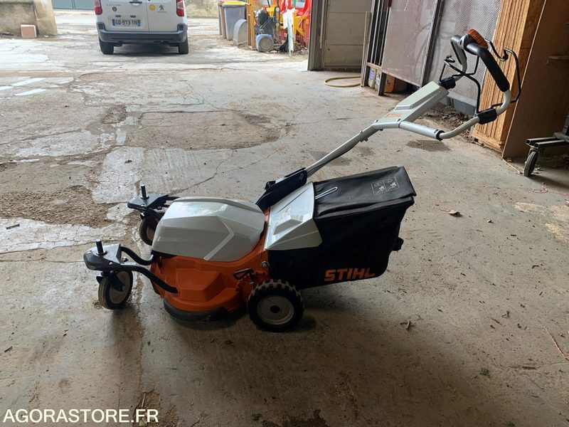 Tondeuse STIHL - Cortador de grama: foto 1 Tondeuse STIHL - Cortador de grama: foto 1