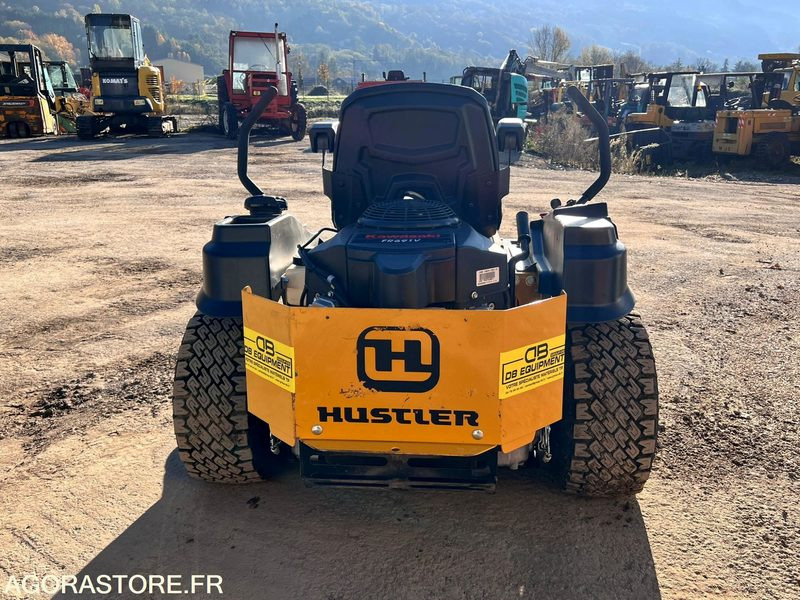 Tondeuse autoportée Hustler Flip-Up 48 - Année 2021 - 151 heures - Cortador de grama: foto 4 Tondeuse autoportée Hustler Flip-Up 48 - Année 2021 - 151 heures - Cortador de grama: foto 4