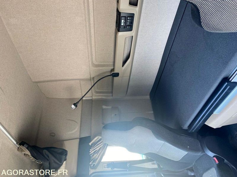 MAN TGX 500.18 Hydraulique + ralentisseur - Tractor: foto 2 MAN TGX 500.18 Hydraulique + ralentisseur - Tractor: foto 2