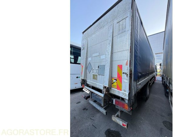 RENAULT 320 DCI - 2006 - 549 396km - Tractor: foto 4 RENAULT 320 DCI - 2006 - 549 396km - Tractor: foto 4