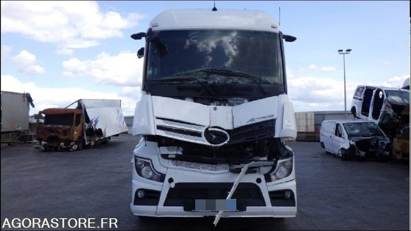 TRACTEUR ROUTIER MERCEDES ACTROS 1845 - 2019 - 450878km - Tractor: foto 2 TRACTEUR ROUTIER MERCEDES ACTROS 1845 - 2019 - 450878km - Tractor: foto 2
