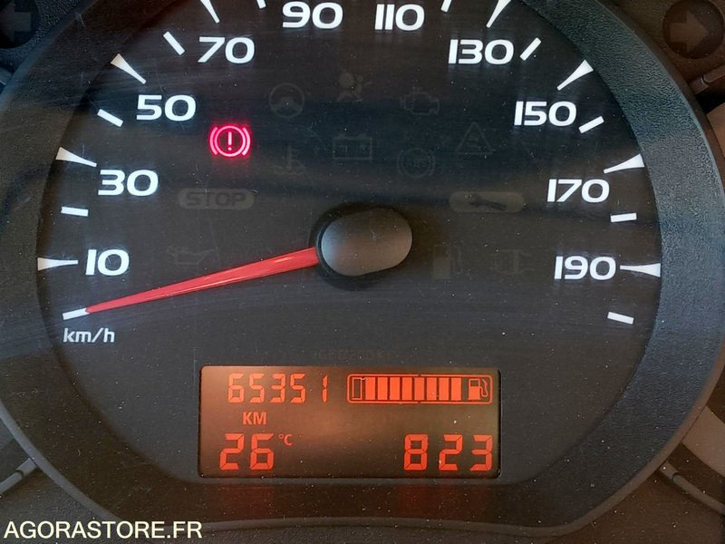 VEHICULE RENAULT KANGOO 1.5 DCI - 65351KMS - 2010 - Automóvel: foto 5 VEHICULE RENAULT KANGOO 1.5 DCI - 65351KMS - 2010 - Automóvel: foto 5