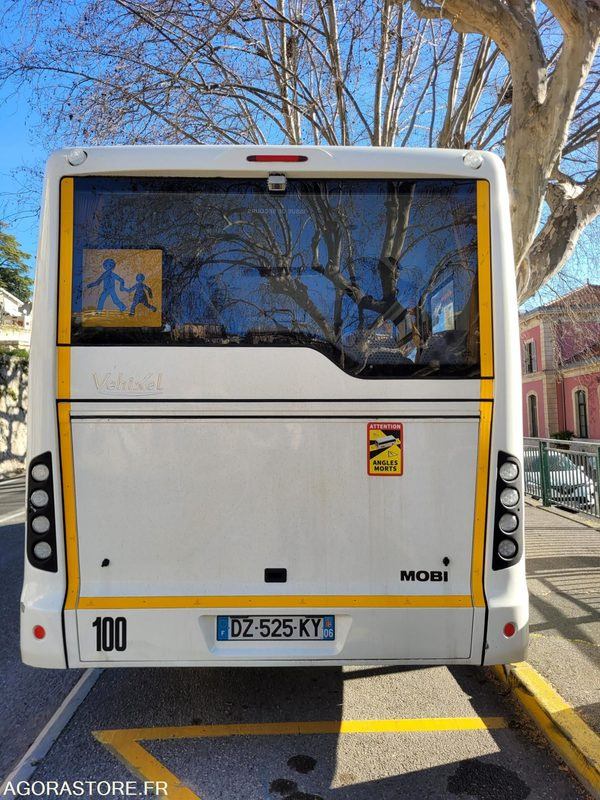 VENTE BUS INDCAR MOBI - IVECO - 210 000 km - BON ETAT - Autocarro escolar: foto 5 VENTE BUS INDCAR MOBI - IVECO - 210 000 km - BON ETAT - Autocarro escolar: foto 5
