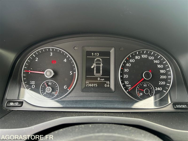 VOLKSWAGEN CADDY MAXI - EG903FN - 2016 - Kilométrage 236.100 km - Furgão compacto: foto 4 VOLKSWAGEN CADDY MAXI - EG903FN - 2016 - Kilométrage 236.100 km - Furgão compacto: foto 4