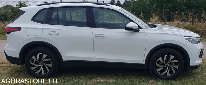 VOLKSWAGEN NOUVEAU TIGUAN 1.5 eTSI 150 cv EDITION DSG 2024 10.500 kms - Automóvel: foto 4 VOLKSWAGEN NOUVEAU TIGUAN 1.5 eTSI 150 cv EDITION DSG 2024 10.500 kms - Automóvel: foto 4