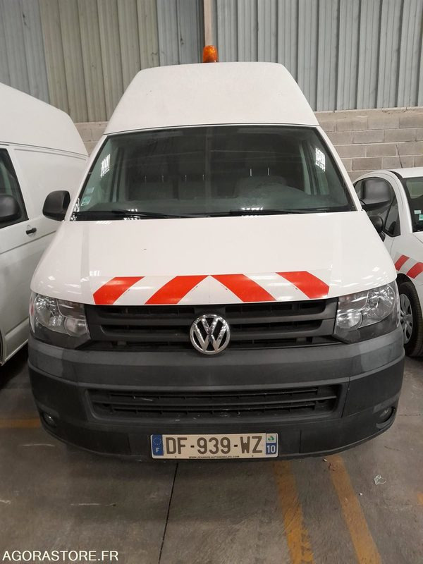 VW TRANSPORTER L2H3 4X4 DF-939-WZ - Furgão: foto 2 VW TRANSPORTER L2H3 4X4 DF-939-WZ - Furgão: foto 2
