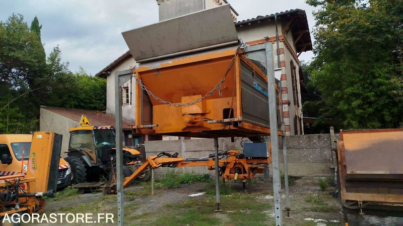 Saleuse - Acometis - Veículo municipal/ Especial: foto 5 Saleuse - Acometis - Veículo municipal/ Especial: foto 5