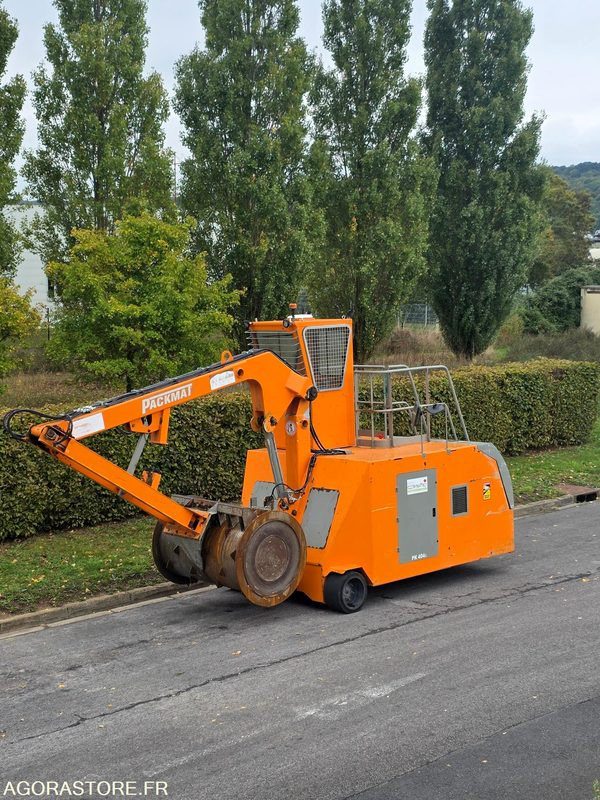 Compacteur à déchets - Veículo municipal/ Especial: foto 1 Compacteur à déchets - Veículo municipal/ Especial: foto 1