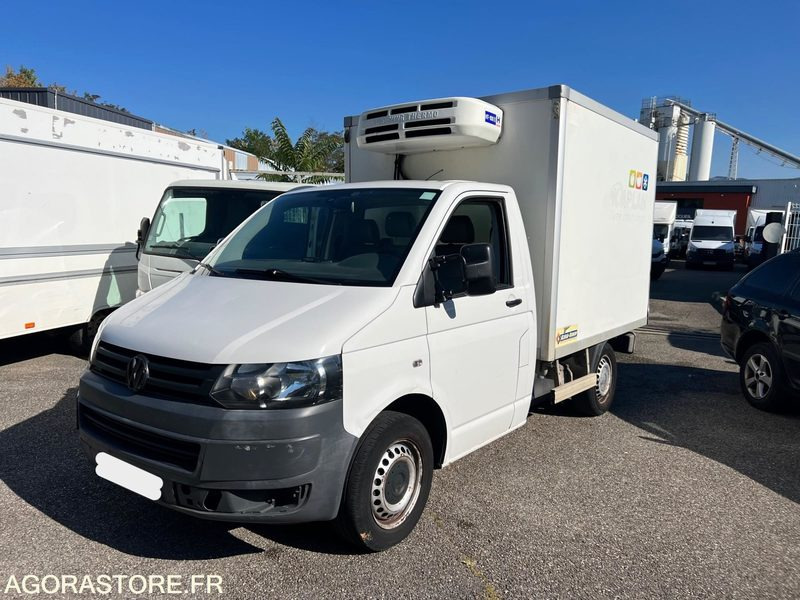 Volkswagen TRANSPORTER TDI 140CH FRIGO DBLE COMPARTIMENT2013 PRIX TTC SANS TVA - Carrinha frigorífica: foto 2 Volkswagen TRANSPORTER TDI 140CH FRIGO DBLE COMPARTIMENT2013 PRIX TTC SANS TVA - Carrinha frigorífica: foto 2