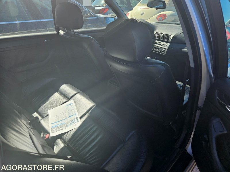 Bmw 316i touring - 2000 - 308 000km - Automóvel: foto 5 Bmw 316i touring - 2000 - 308 000km - Automóvel: foto 5