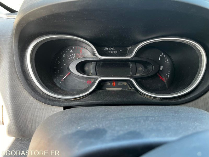 Renault trafic 1.6dci 6places 2019 291000km - Furgão compacto: foto 4 Renault trafic 1.6dci 6places 2019 291000km - Furgão compacto: foto 4