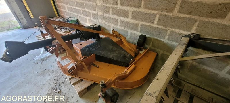 Tondeuse arrière Woods PRD8400e 2011 - Cortador de grama: foto 1 Tondeuse arrière Woods PRD8400e 2011 - Cortador de grama: foto 1