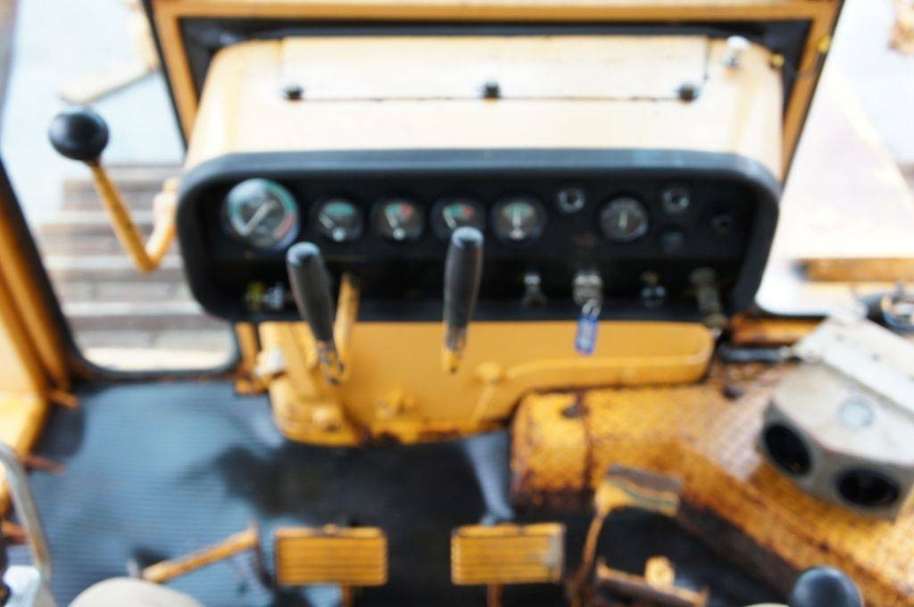 Komatsu D155A-1 - Buldôzer: foto 4 Komatsu D155A-1 - Buldôzer: foto 4