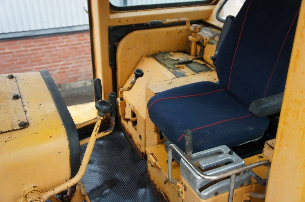Komatsu D155A-1 - Buldôzer: foto 3 Komatsu D155A-1 - Buldôzer: foto 3