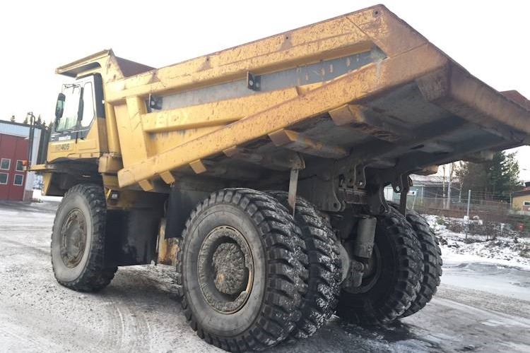Komatsu HD405-6 - Caminhão fora de estrada: foto 2 Komatsu HD405-6 - Caminhão fora de estrada: foto 2
