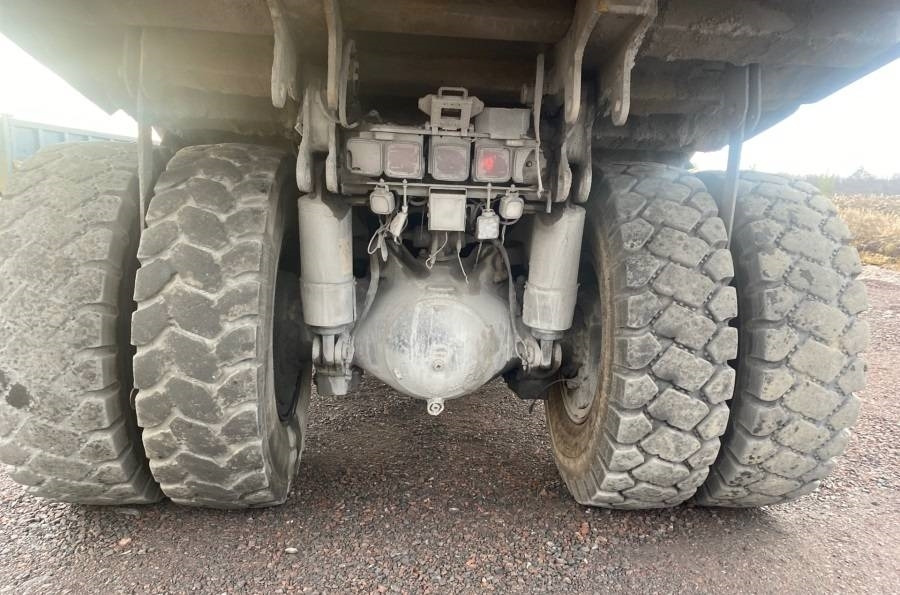 Komatsu HD405-7 - Caminhão fora de estrada: foto 5 Komatsu HD405-7 - Caminhão fora de estrada: foto 5