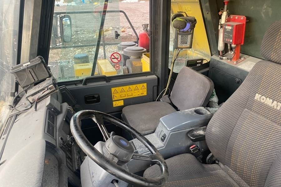 Locação de Komatsu HD405-7 Komatsu HD405-7: foto 10 Locação de Komatsu HD405-7 Komatsu HD405-7: foto 10