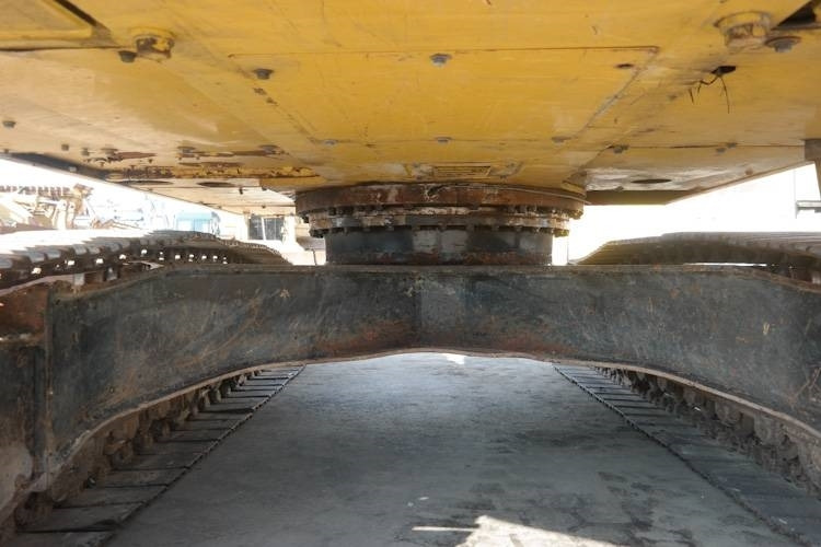 Komatsu PC 240-8 - Escavadora de rastos: foto 4 Komatsu PC 240-8 - Escavadora de rastos: foto 4