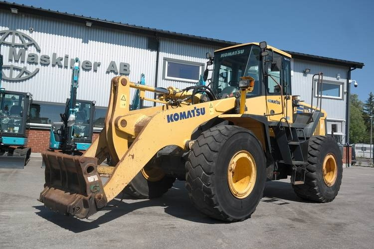 Komatsu WA 380-5-H - Carregadeira de rodas: foto 1 Komatsu WA 380-5-H - Carregadeira de rodas: foto 1
