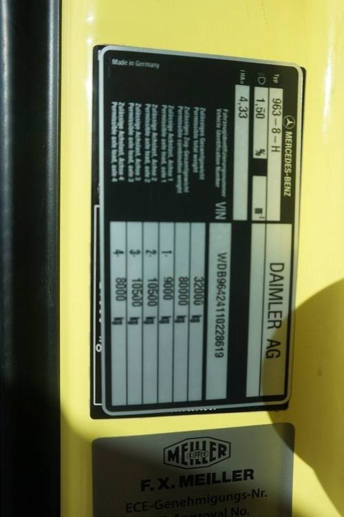 Caminhão basculante Mercedes-Benz Arocs 3263 , 8x4 Tridem: foto 25