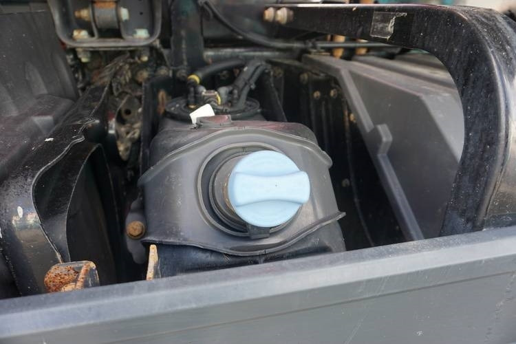 Caminhão basculante Mercedes-Benz Arocs 3263 , 8x4 Tridem: foto 13