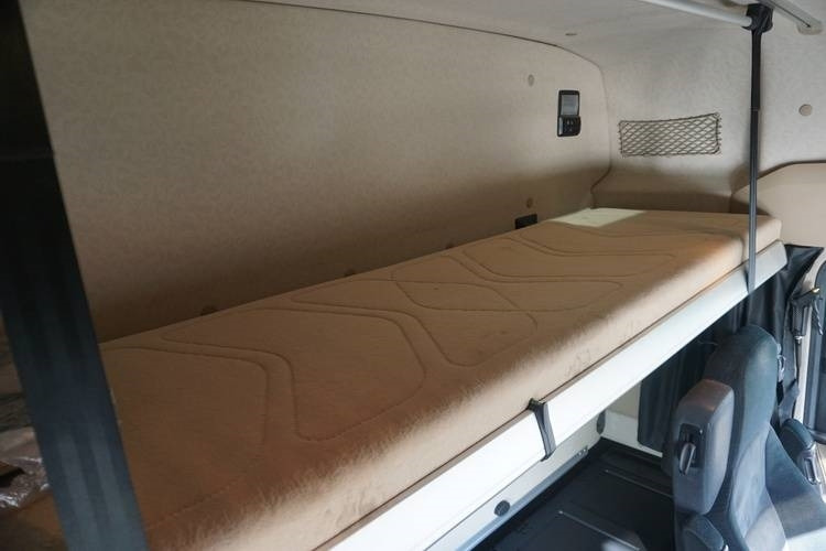 Caminhão basculante Mercedes-Benz Arocs 3263 , 8x4 Tridem: foto 22