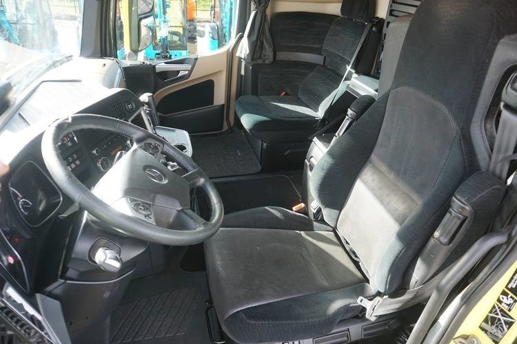 Caminhão basculante Mercedes-Benz Arocs 3263 , 8x4 Tridem: foto 15