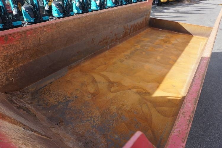 Caminhão basculante Mercedes-Benz Arocs 3263 , 8x4 Tridem: foto 26