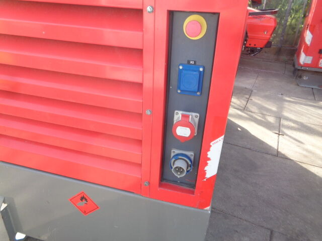 Atlas Copco QAS30 - Gerador elétrico: foto 4 Atlas Copco QAS30 - Gerador elétrico: foto 4