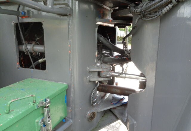 Locação de Daewoo MG300-3 Daewoo MG300-3: foto 16