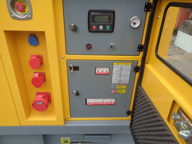 Diversen W50 KawaKenki W50 - Gerador elétrico: foto 5 Diversen W50 KawaKenki W50 - Gerador elétrico: foto 5