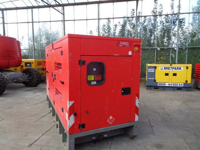 Doosan G100 - Gerador elétrico: foto 3 Doosan G100 - Gerador elétrico: foto 3
