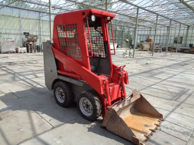 Mini carregadeira Gehl 1640: foto 21 Mini carregadeira Gehl 1640: foto 21